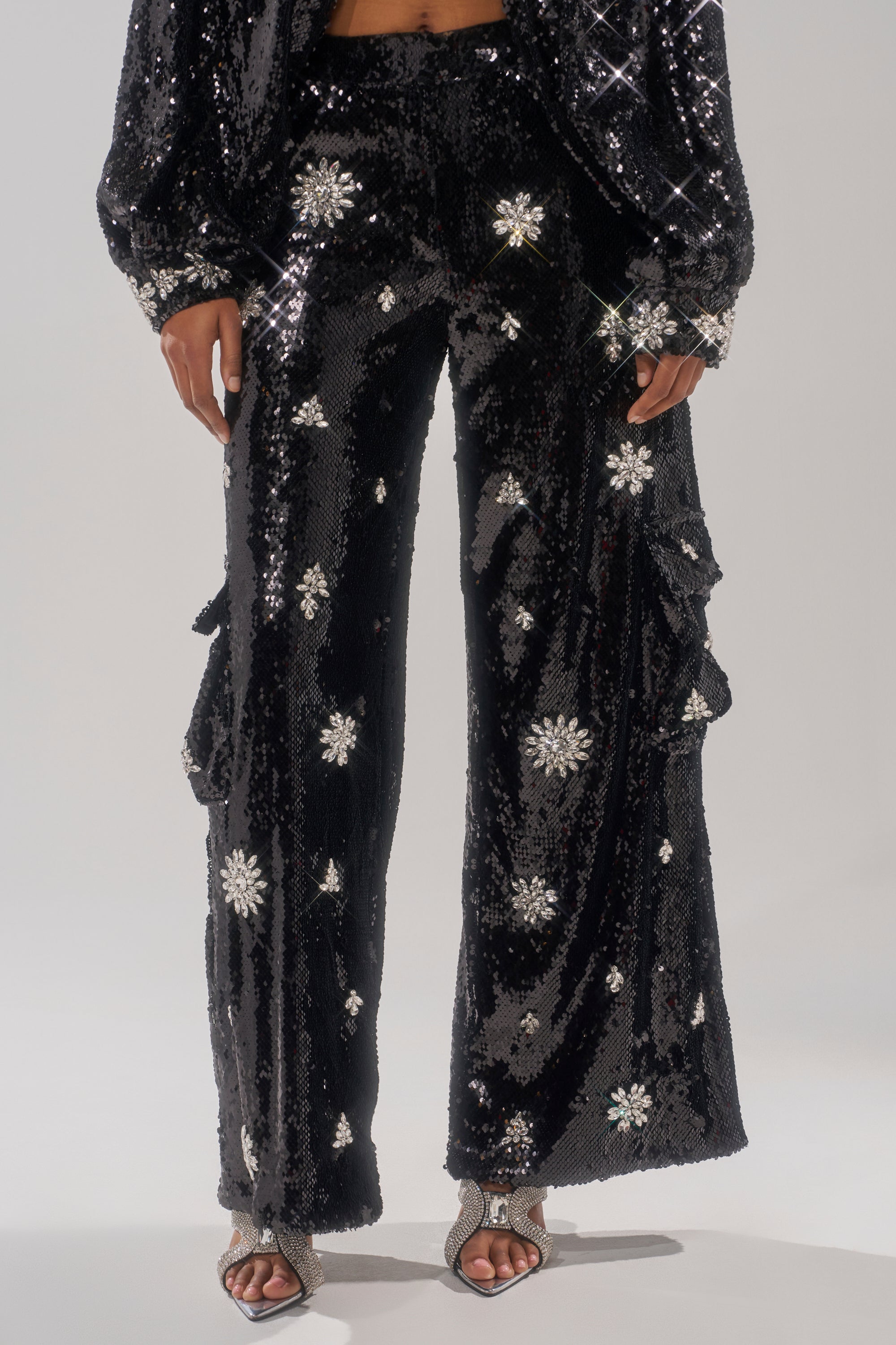 DAZZLING HOLIDAY SEQUIN WIDE LEG CARGO PANT