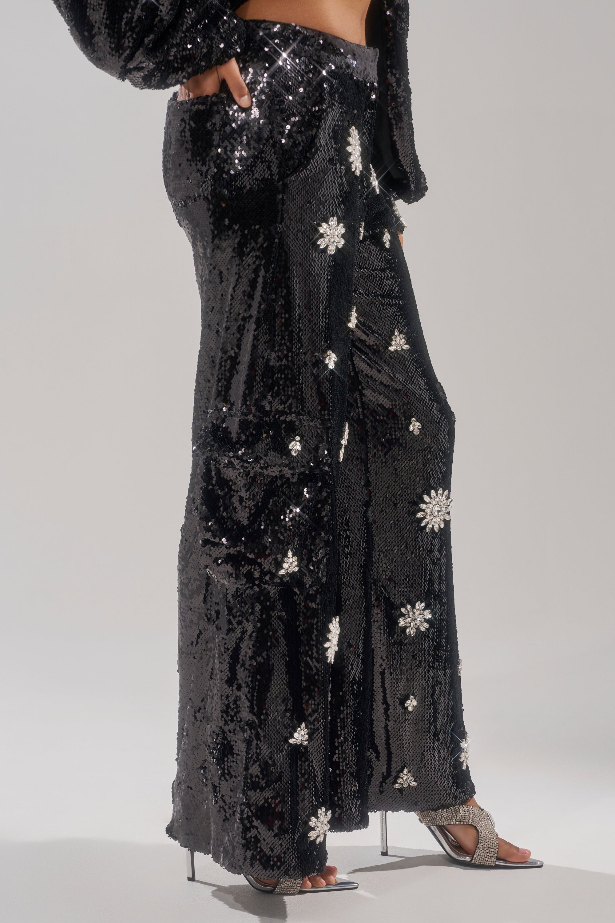 DAZZLING HOLIDAY SEQUIN WIDE LEG CARGO PANT
