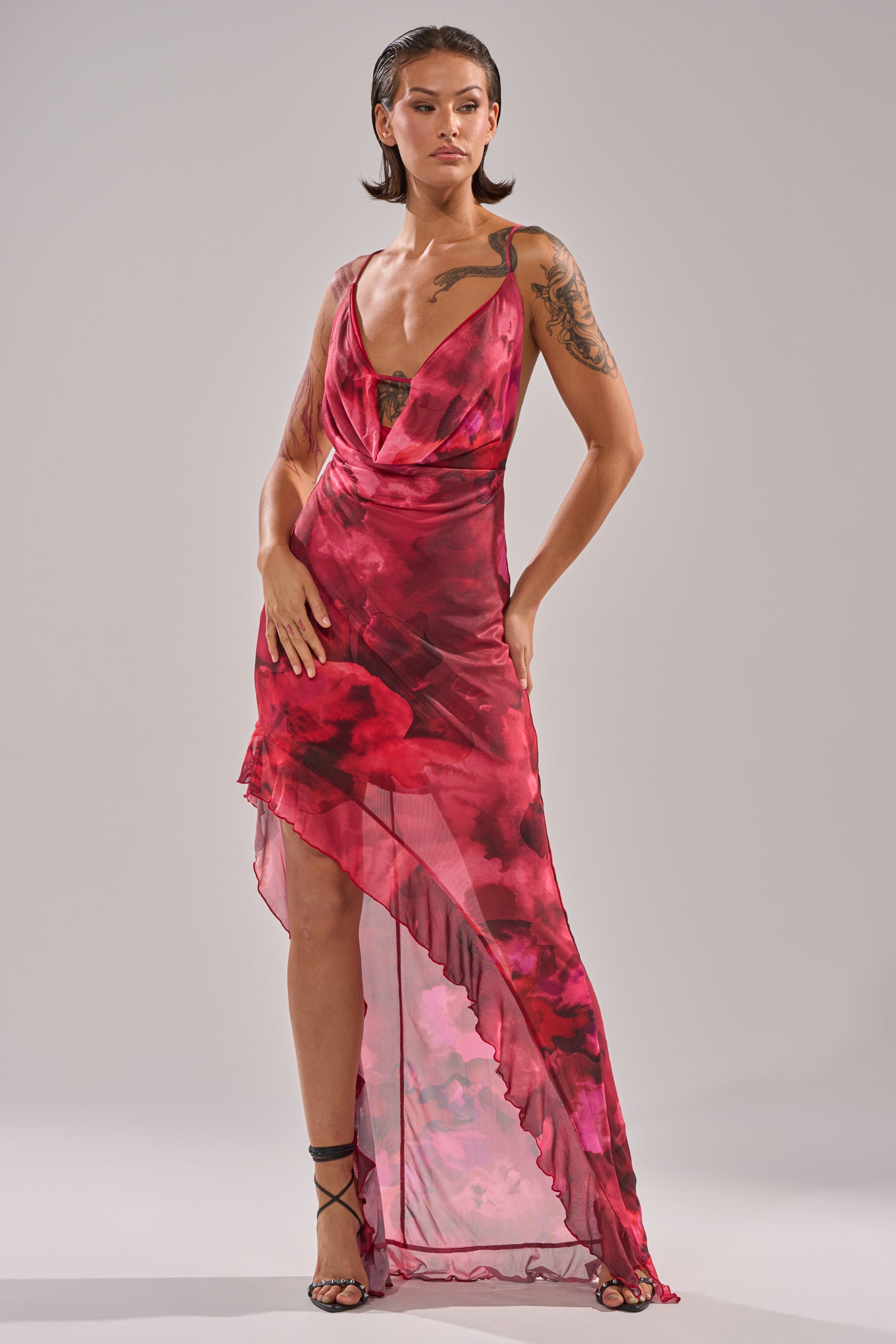 HILLARY FLORAL MAXI DRESS