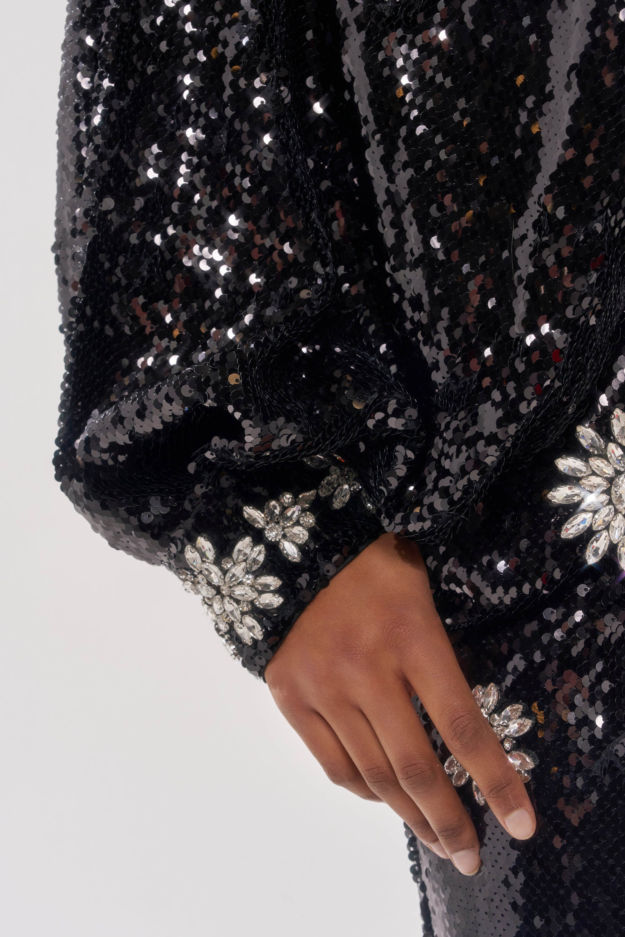 DAZZLING HOLIDAY SEQUIN TOP