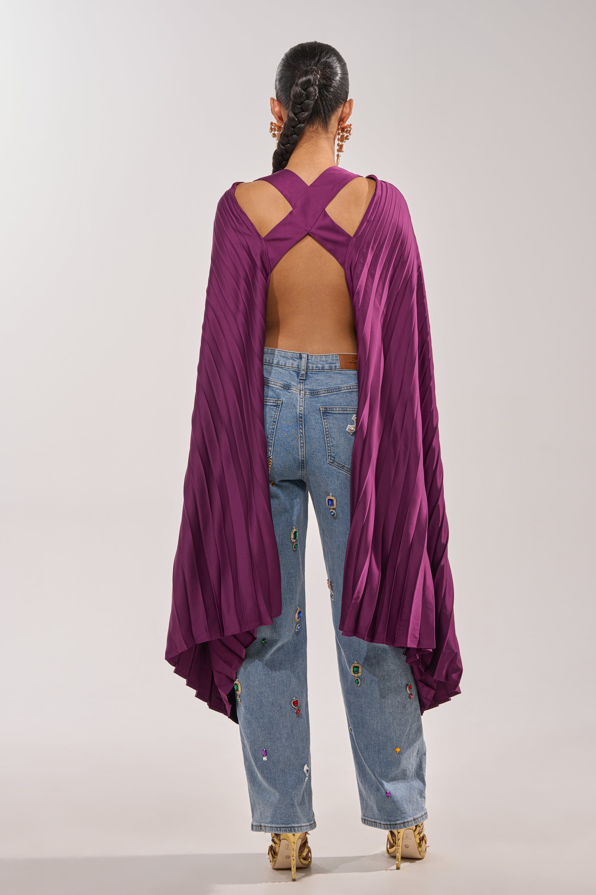 FARAH DRAPED PLEATED CAPE TOP