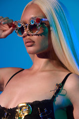 OFF THE RUNWAY SUNGLASSES