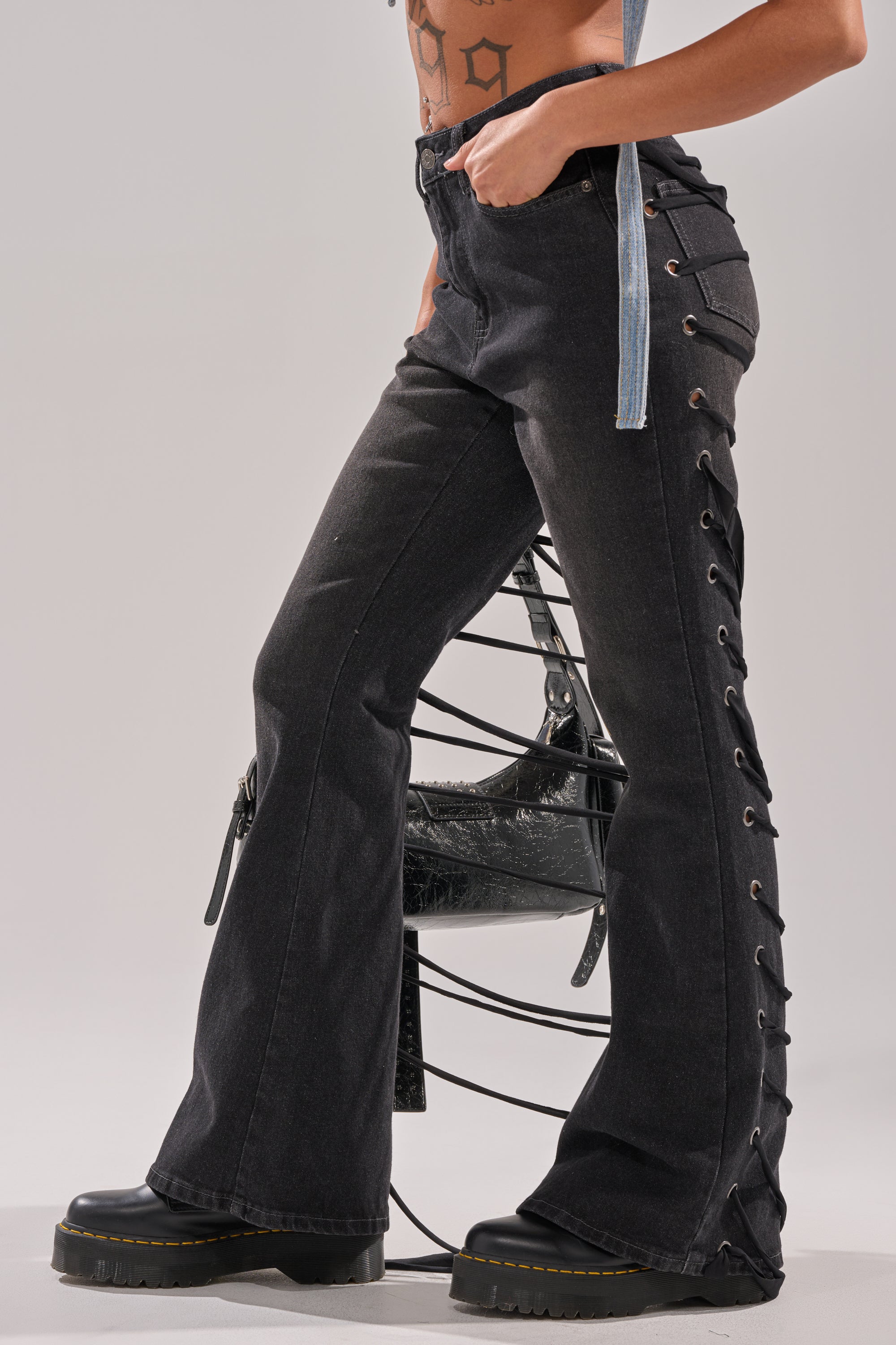TRY ME FLARE DENIM