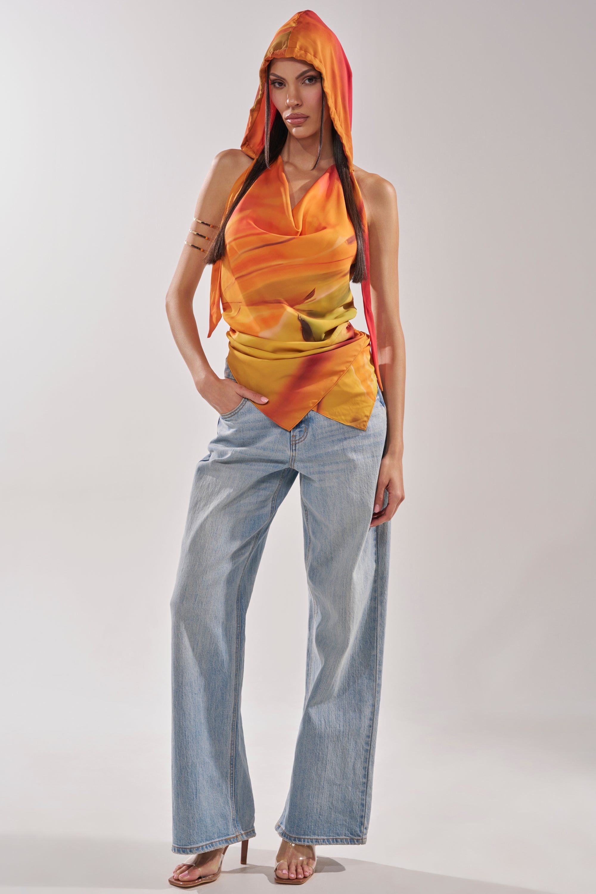 COASTAL HOODED HALTER TOP
