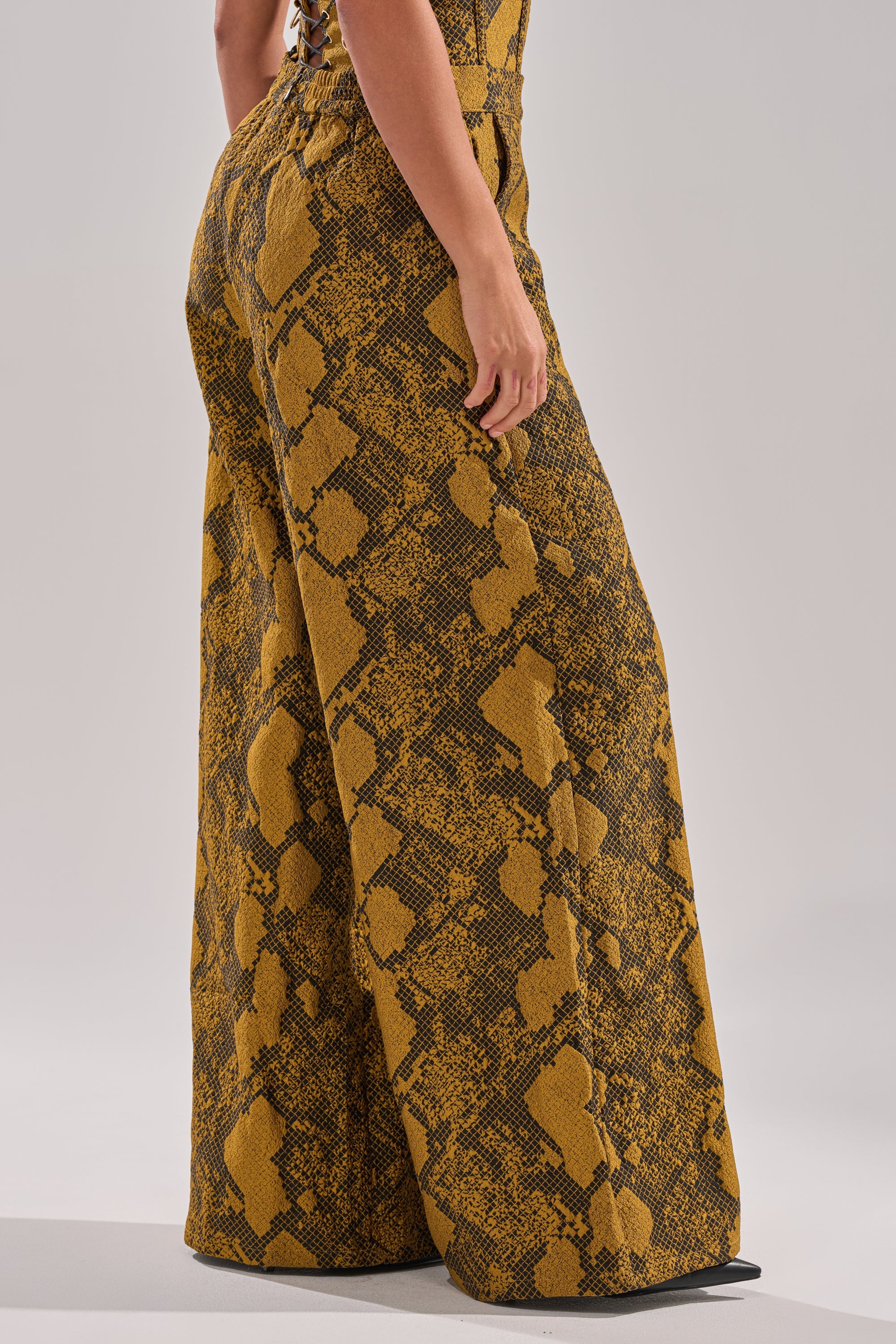SEXY LITTLE THANG SNAKE TROUSER