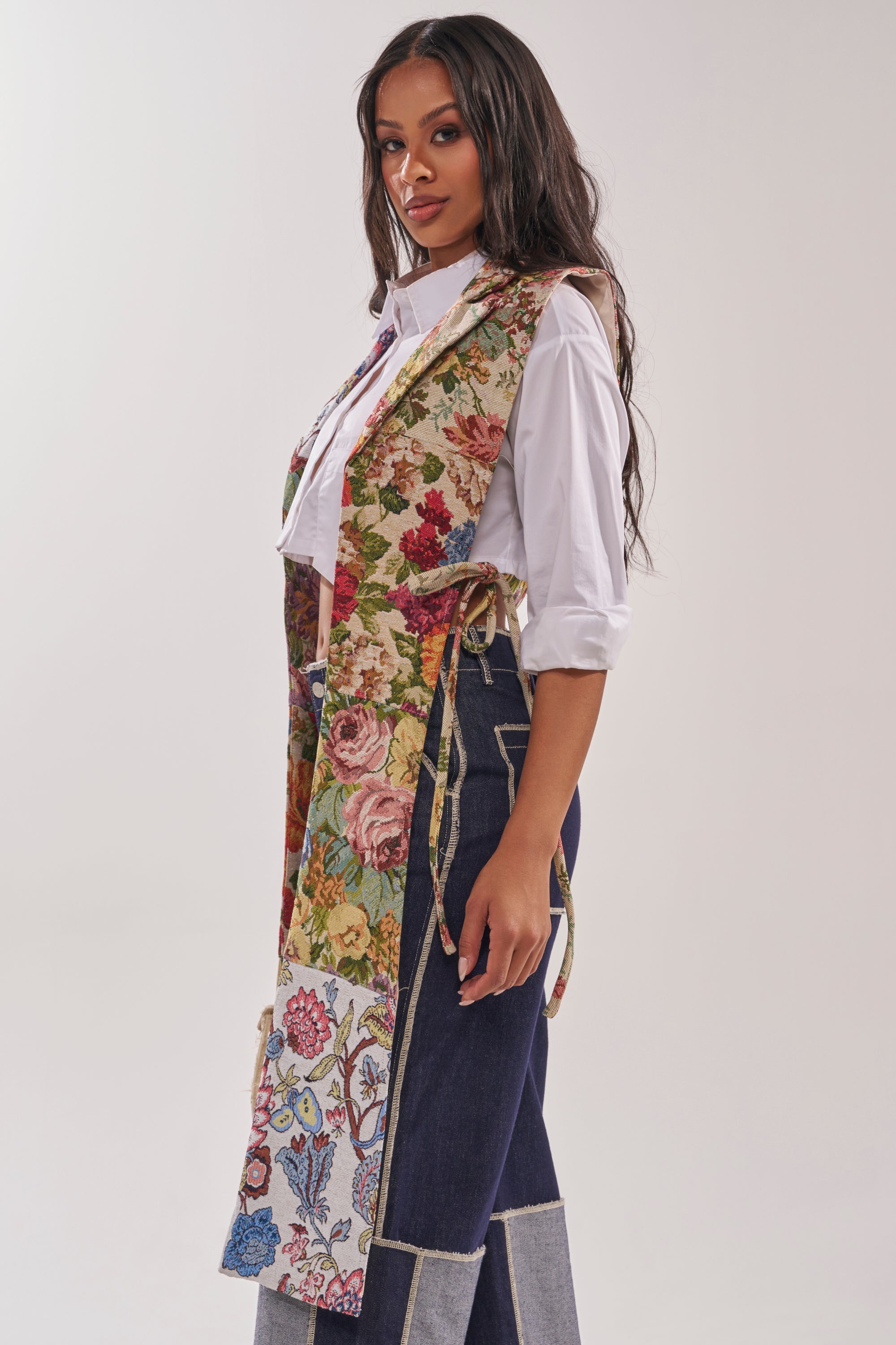 HONEY HONEY SPLIT VEST IN TAPESTRY